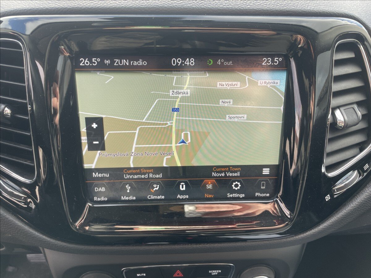 Jeep Compass SUV / Terénní 2,0 l 103 kw