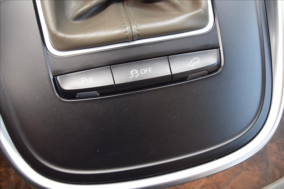 Audi Q5 SUV / Terénní 2,0 l 105 kw