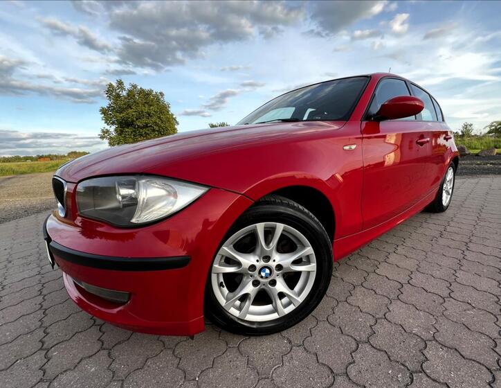 BMW Řada 1 30