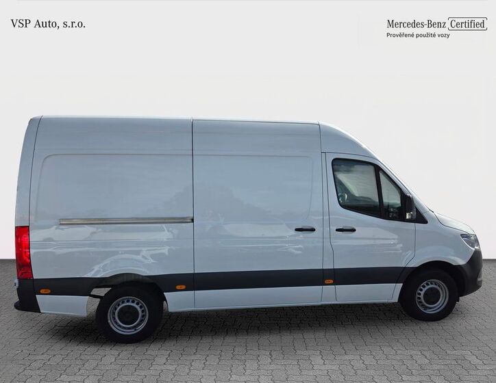 Mercedes-Benz Sprinter 6