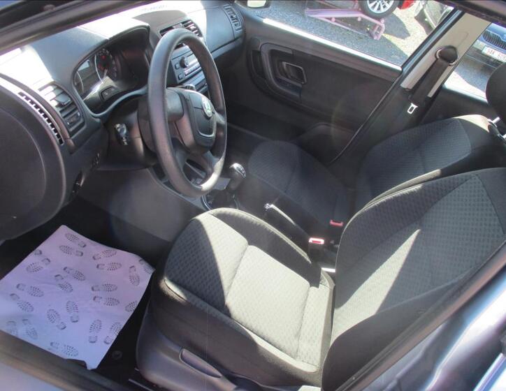 Škoda Fabia 12