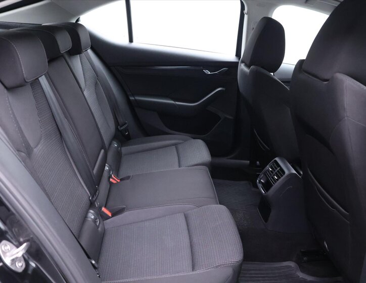 Škoda Octavia Liftback 2,0 l 85 kw