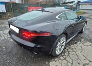 Jaguar F-Type Kupé 2,0 l 221 kw