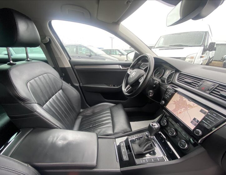 Škoda Superb Kombi 2,0 l 140 kw