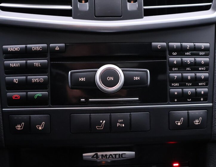 Mercedes-Benz Třídy E 23