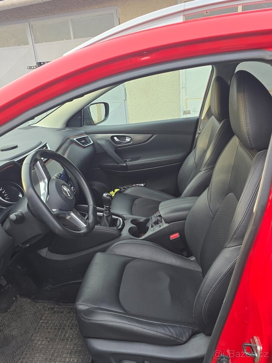 Nissan Qashqai SUV / Terénní 0,0 120 kw