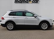 Volkswagen Tiguan 8