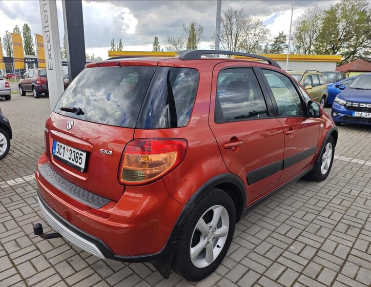 Suzuki SX4 Hatchback 1,5 l 73 kw