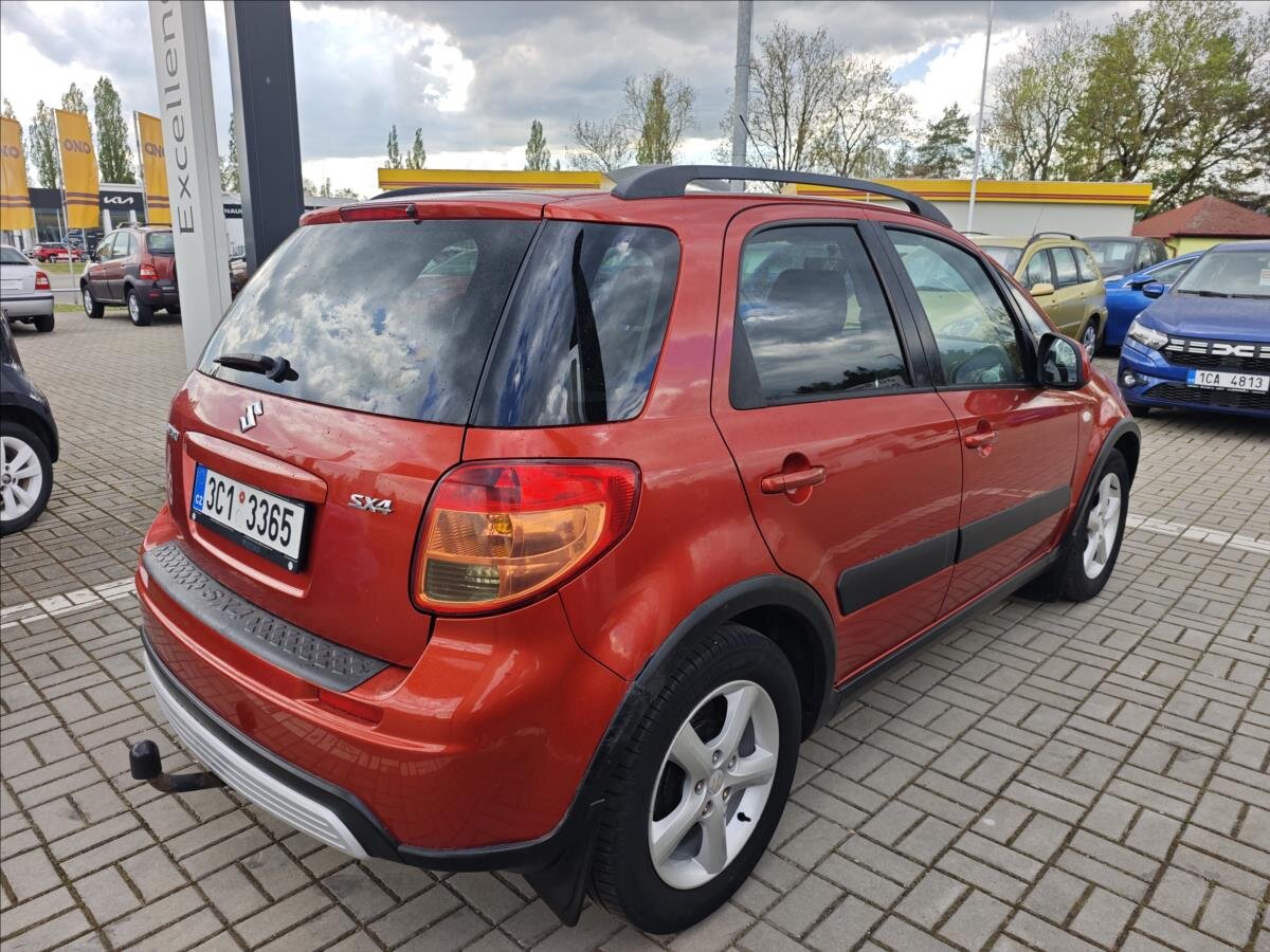 Suzuki SX4 Hatchback 1,5 l 73 kw