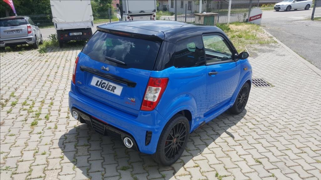 Ligier JS 50 L Hatchback 478,0 6 kw