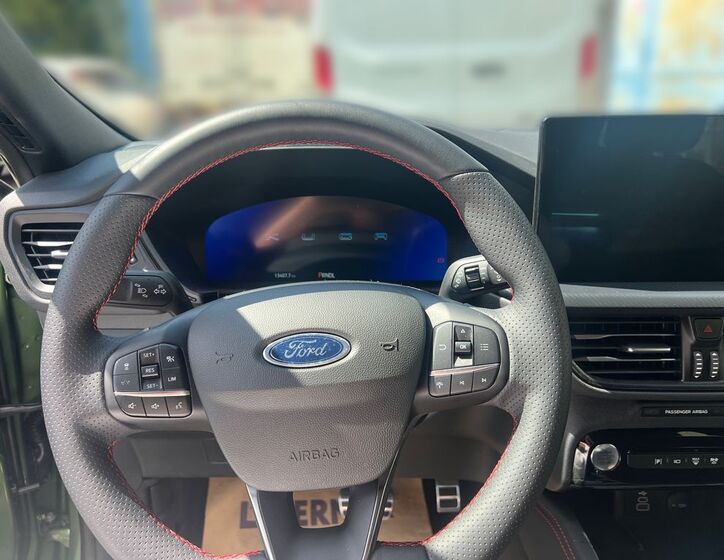 Ford Kuga 8