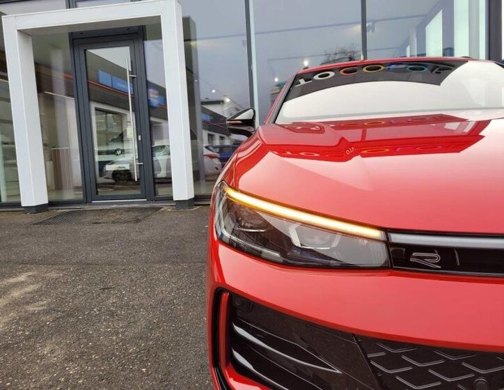 Volkswagen Passat Kombi 2,0 l 195 kw