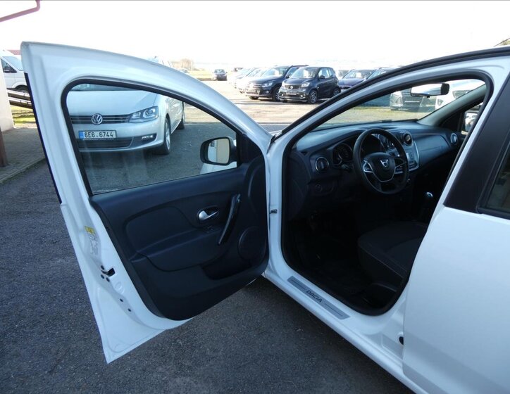 Dacia Sandero 20