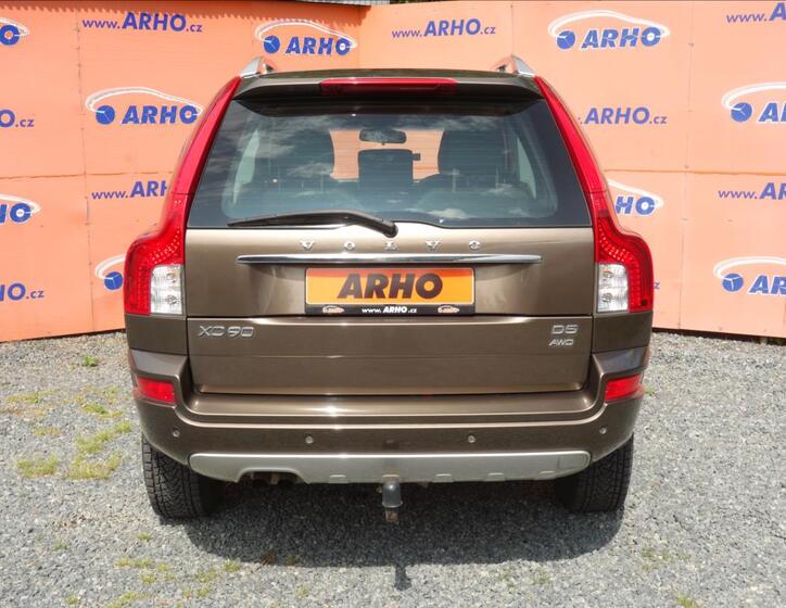 Volvo XC90 6