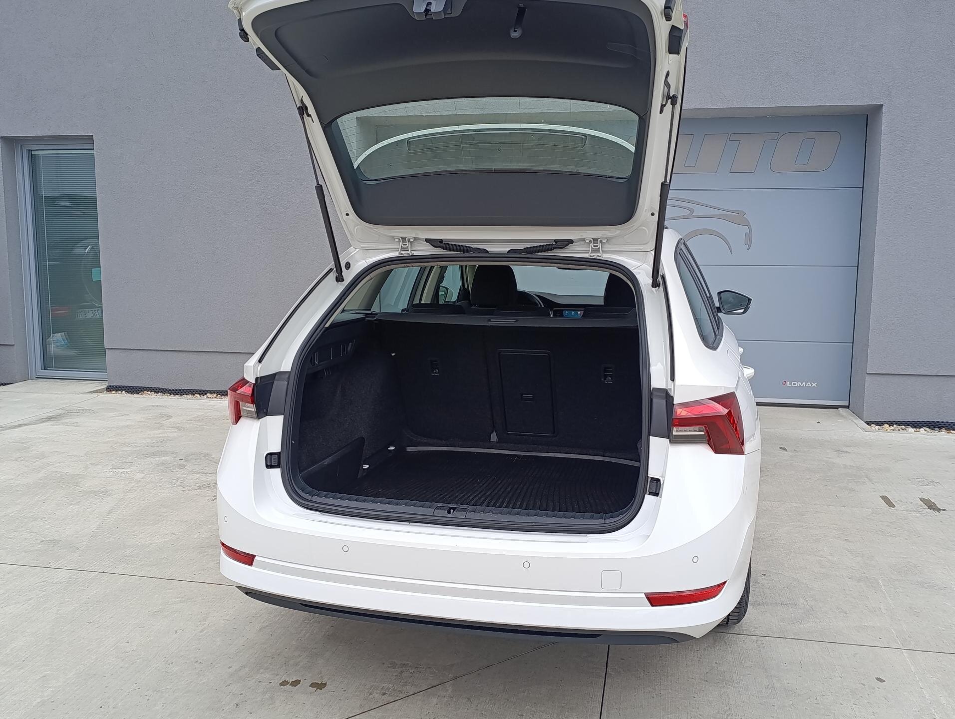 Škoda Octavia Kombi 2,0 l 85 kw