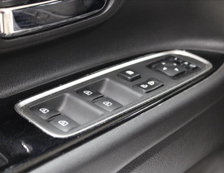 Mitsubishi Outlander 15