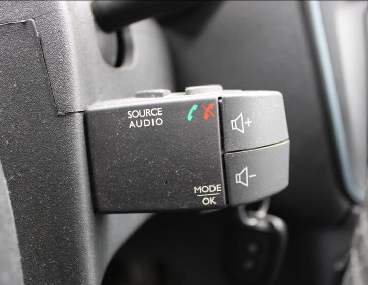 Dacia Lodgy Kombi 1,2 l 85 kw