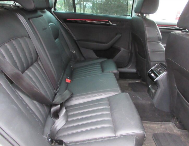 Škoda Superb Kombi 2,0 l 110 kw