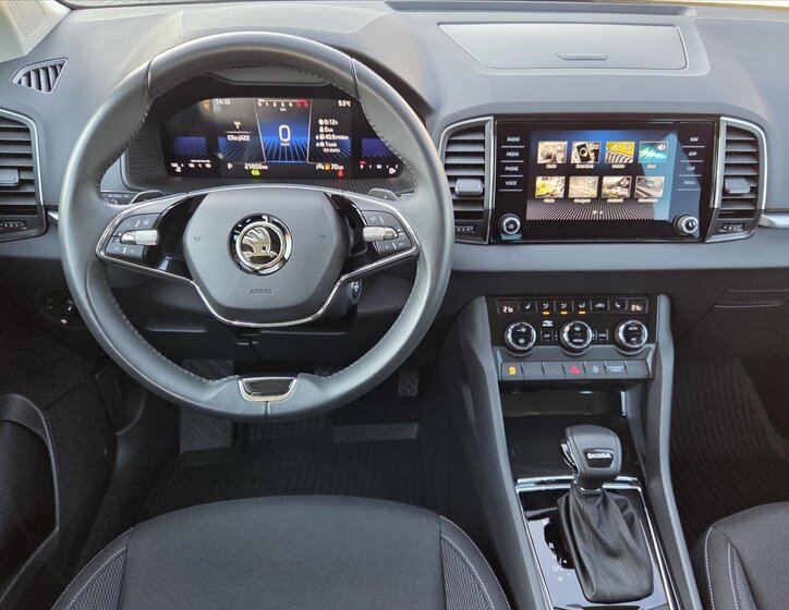 Škoda Karoq SUV 1,5 l 110 kw