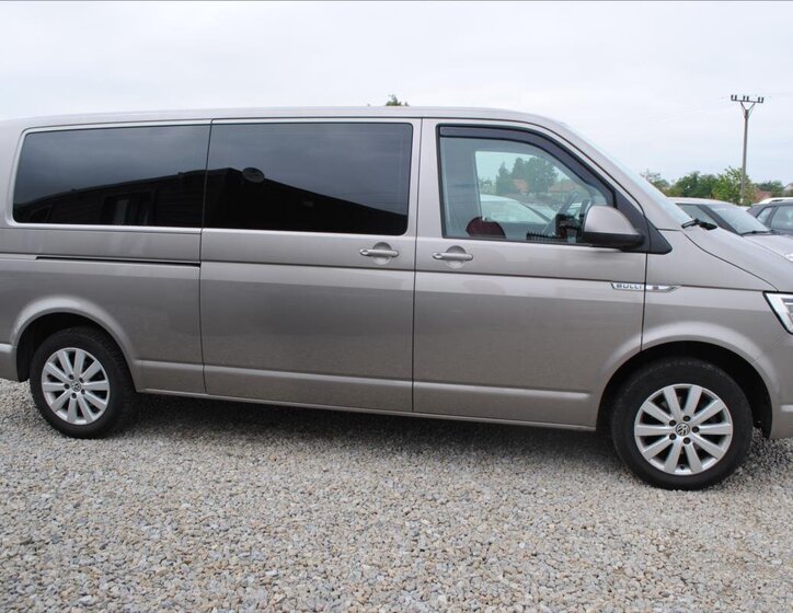 Volkswagen Caravelle 4