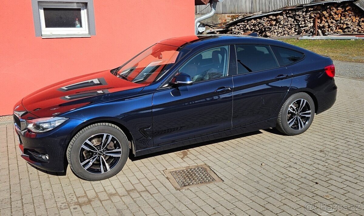 BMW Řada 3 Sedan / Limuzína 2,0 l 140 kw