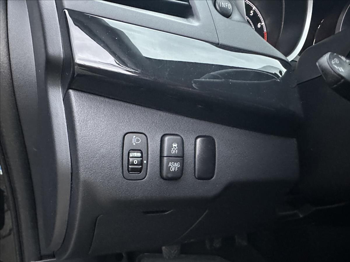 Mitsubishi Lancer Hatchback 1,6 l 86 kw