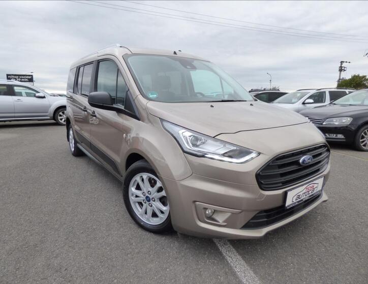 Ford Transit Connect 1