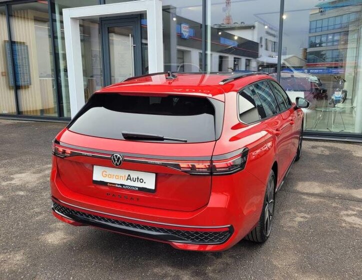 Volkswagen Passat Kombi 2,0 l 195 kw