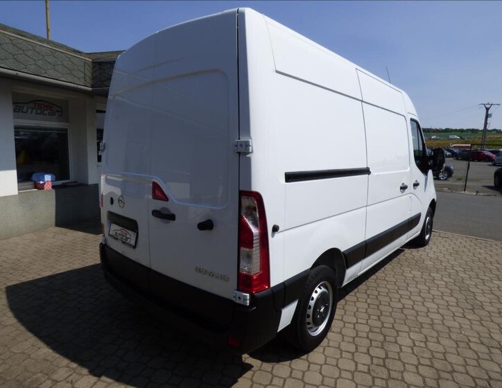 Opel Movano 3