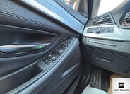 BMW Řada 5 Kombi 3,0 l 190 kw