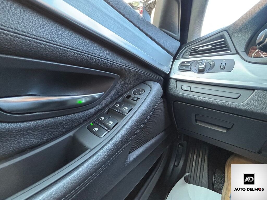 BMW Řada 5 Kombi 3,0 l 190 kw