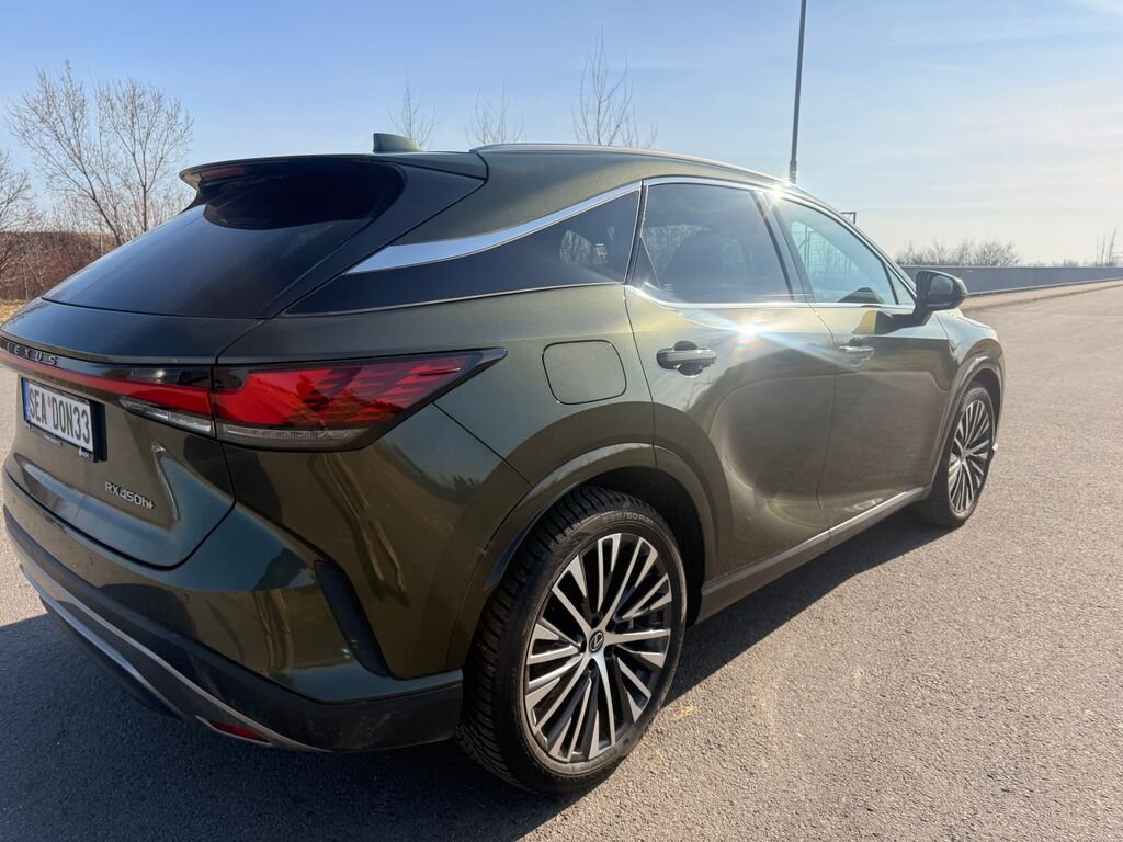 Lexus RX 450 SUV 2,5 l 136 kw