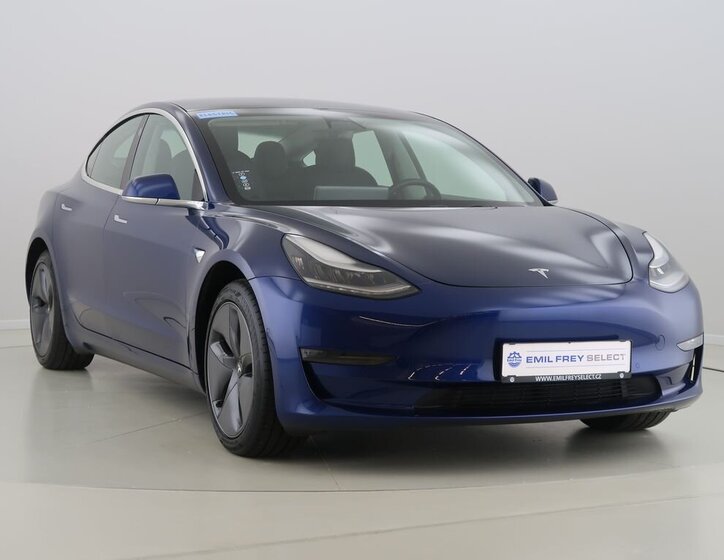 Tesla Model 3 3