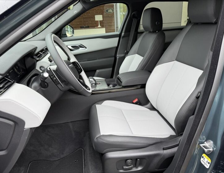 Land Rover Range Rover Velar SUV 2,0 l 147 kw