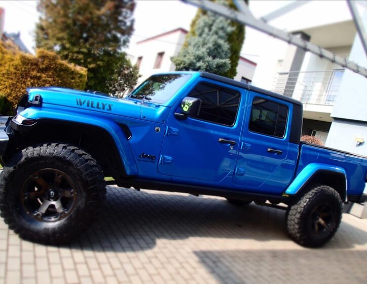 Jeep Gladiator Pick-up 3,7 l 210 kw