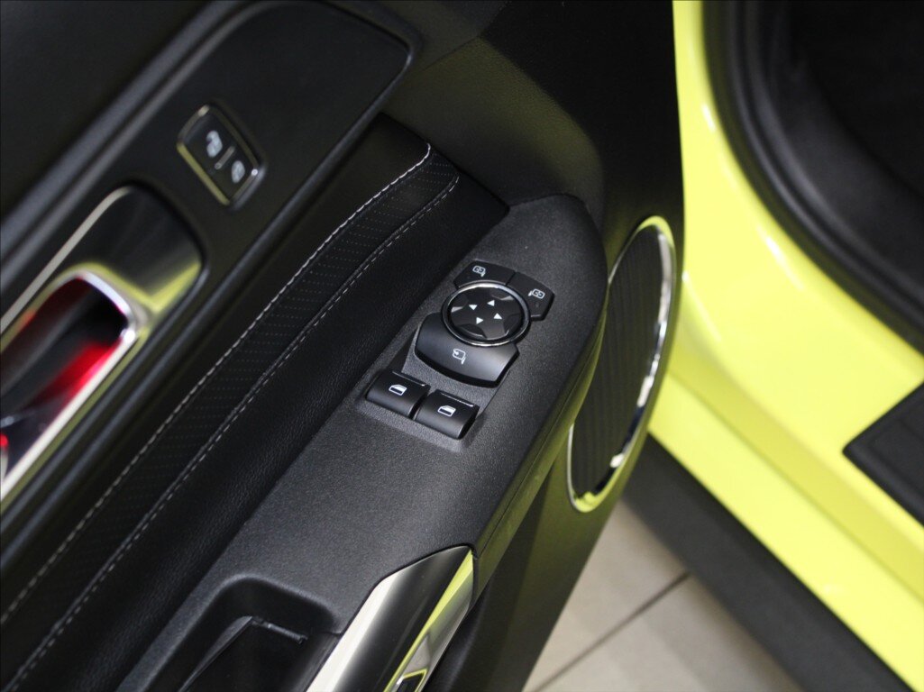 Ford Mustang Kupé 5,0 l 338 kw