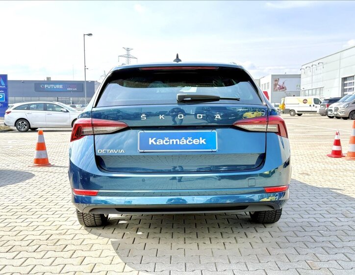 Škoda Octavia Kombi 2,0 l 110 kw