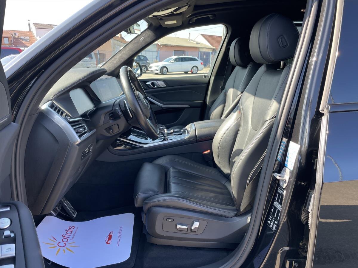 BMW X7 SUV / Terénní 3,0 l 195 kw