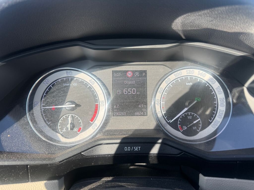 Škoda Superb Kombi 2,0 l 140 kw