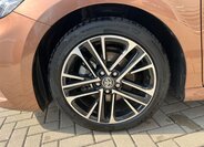 Toyota Camry Sedan / Limuzína 2,5 l 137 kw