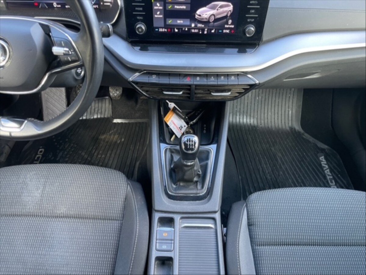Škoda Octavia Kombi 2,0 l 85 kw