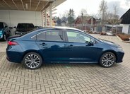 Toyota Corolla Sedan 1,5 l 92 kw