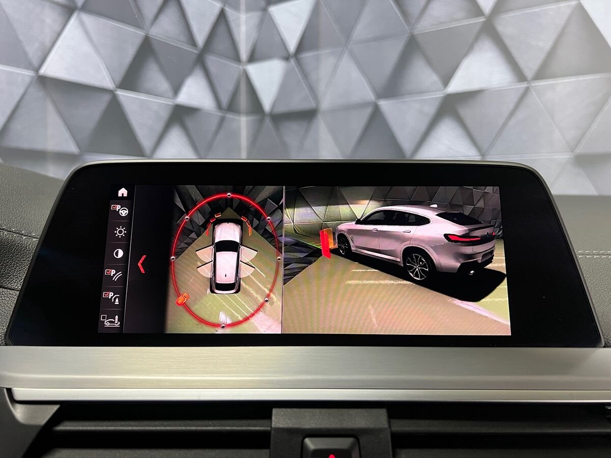 BMW X4 SUV / Terénní 3,0 l 250 kw