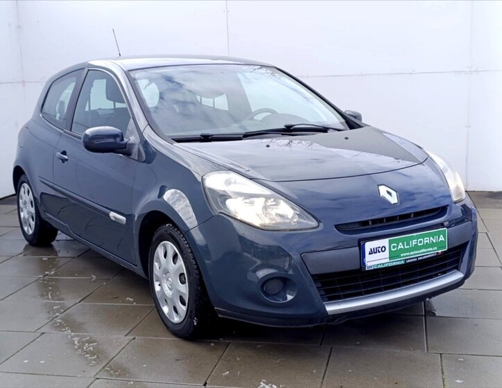 Renault Clio Hatchback 1,1 l 55 kw