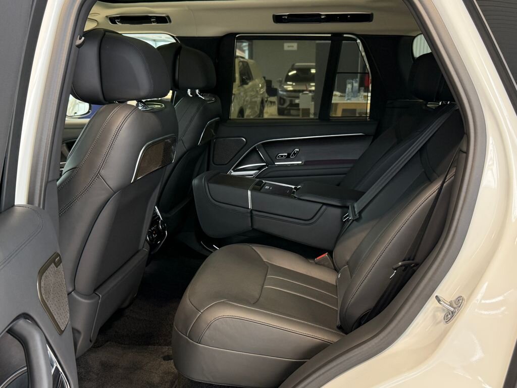 Land Rover Range Rover SUV / Terénní 4,4 l 390 kw