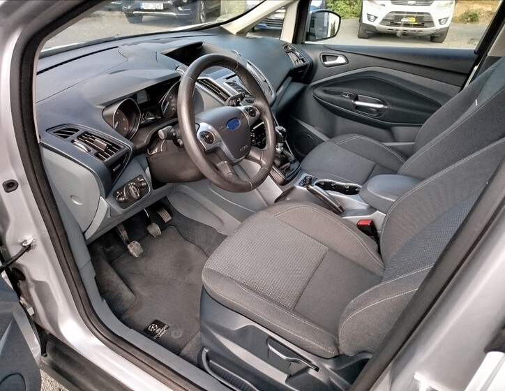 Ford C-MAX 13