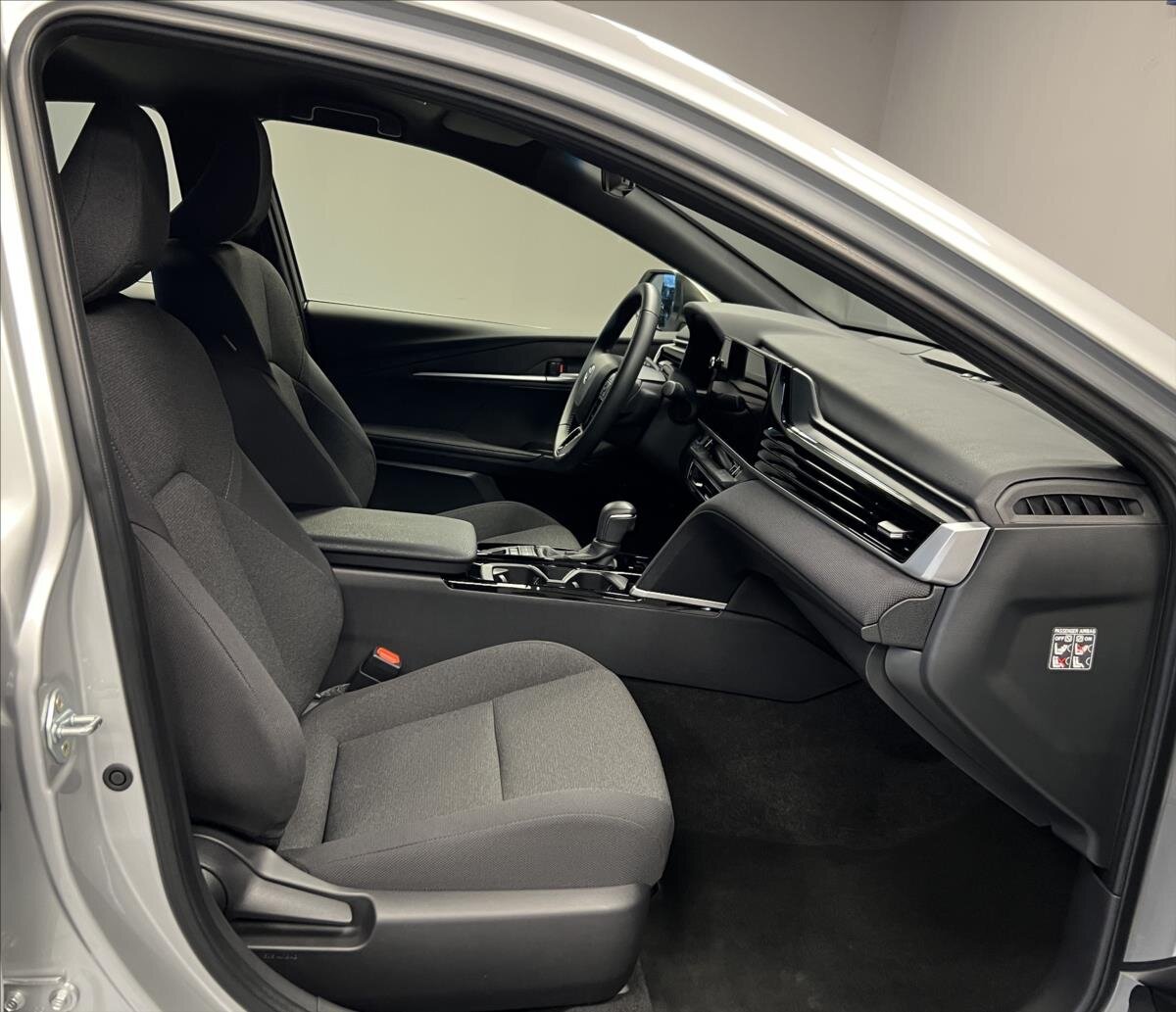 Toyota Camry Sedan / Limuzína 2,5 l 137 kw