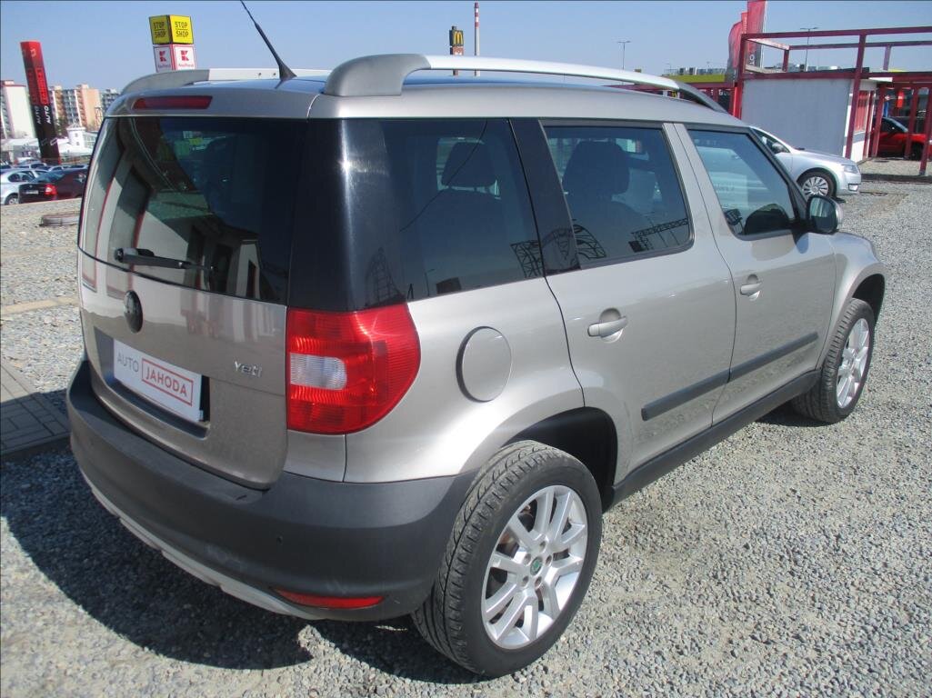 Škoda Yeti SUV / Terénní 1,2 l 77 kw