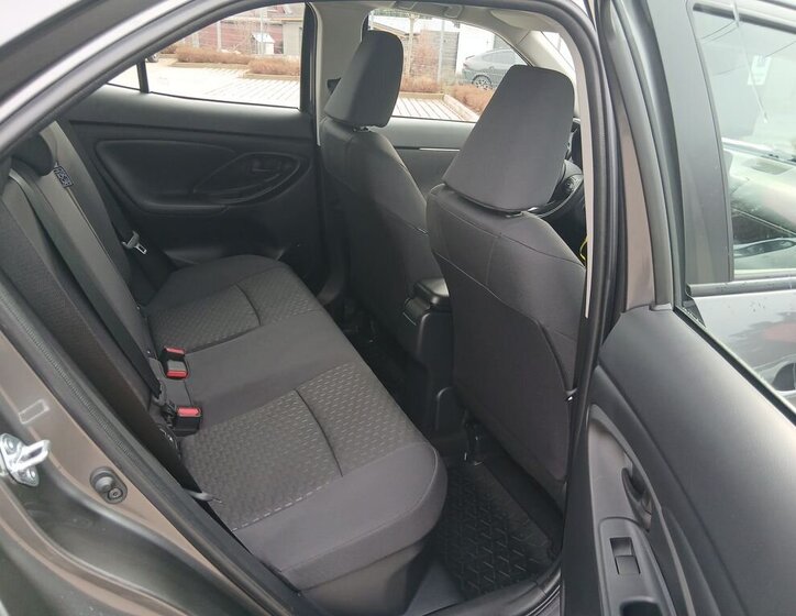 Toyota Yaris Cross 14