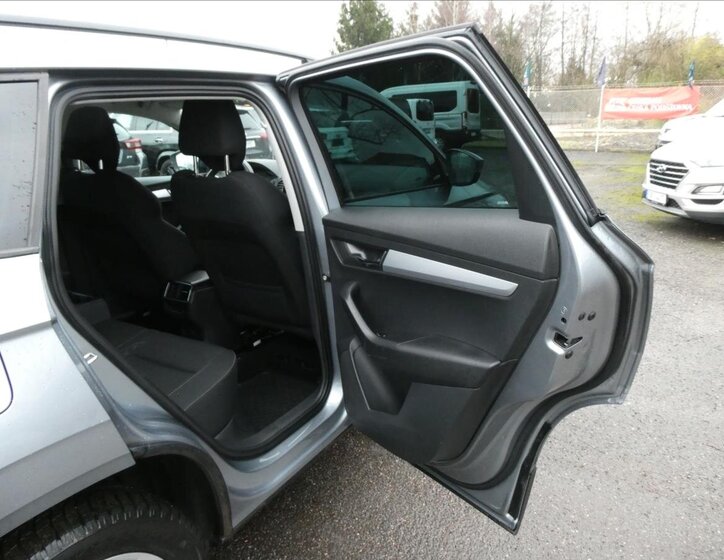 Škoda Karoq SUV / Terénní 2,0 l 110 kw